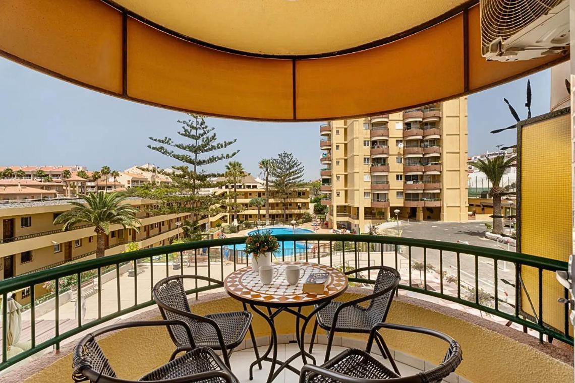 Apartamento De Lujo En Torre Del Sol, Playa De Las Americas Arona  Exterior foto